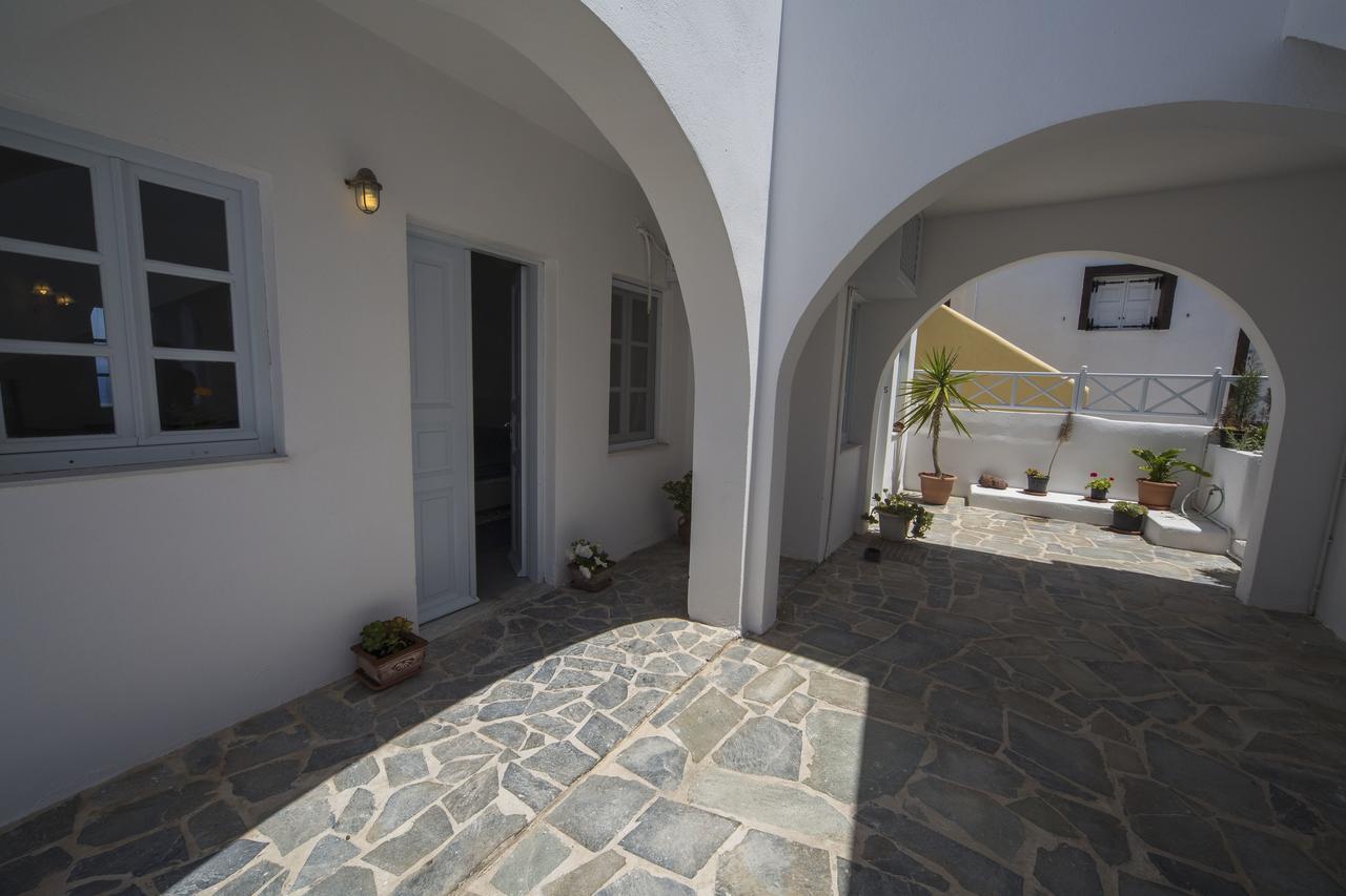 Ianthe Apartments & Villa Ия Экстерьер фото