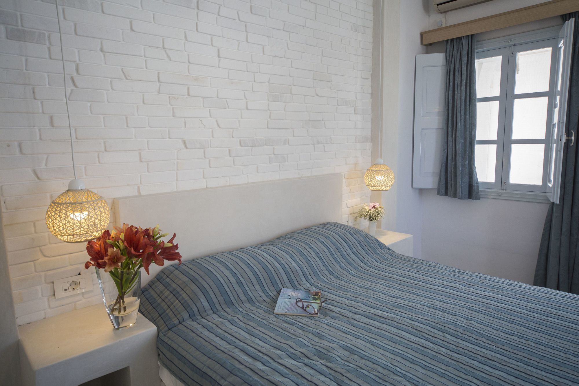Ianthe Apartments & Villa Ия Экстерьер фото